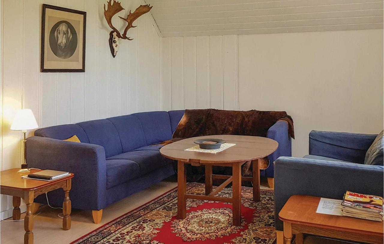 Nice Home In Mantorp With Kitchen Екстериор снимка